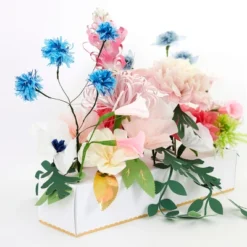 Meri-Meri Meri Meri Hazel Gardiner Spring & Summer Table Centerpiece (Pack Of 1) -Meri Toys Deals Sales Store GUEST 2ff202c4 3a72 4d3a b8bb 60b27da979a2