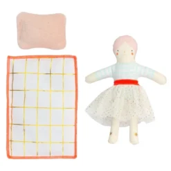 Meri-Meri Meri Meri Matilda Mini Suitcase Doll (Pack Of 1) -Meri Toys Deals Sales Store GUEST 4ac5127c a346 45d6 80a3 b6dae580e4c9